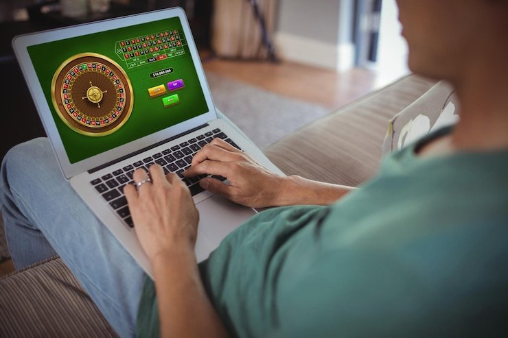 Meja live Free Bet Blackjack di betwin888 dengan dealer profesional dan antarmuka pemain